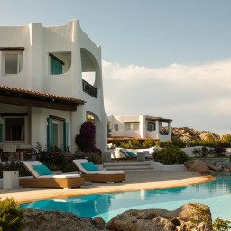 Explore Sardinia and Corsica: Your Guide to Mediterranean Bliss