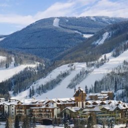 Explore Vail: Year-Round Adventure and Luxury Stays